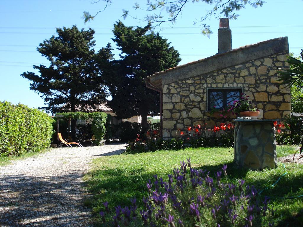 Casale Dinelli Villa Tarquinia Exterior photo
